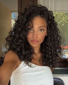 CURLY WIG