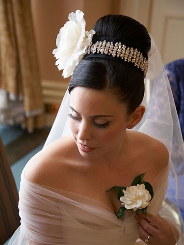 wedding wigs, human hair wigs, wedding hairstyles